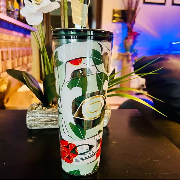 Starbucks Exclusive Alison Bremmer Floral Design Tumbler Cup New 2024 Release - Picture 12 of 16